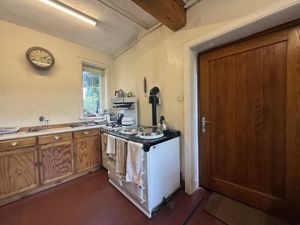 Photo 27- click for photo gallery